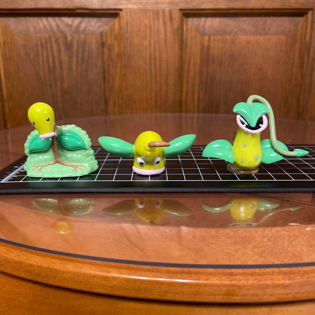 ポケモン モンコレ初期 マダツボミ ウツドン ウツボット TOMY製 - メルカリ