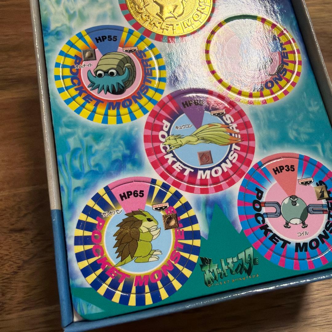 ポケモン バトルチップNEO レア 金 ピカチュウ チップ バンプレスト 当時物