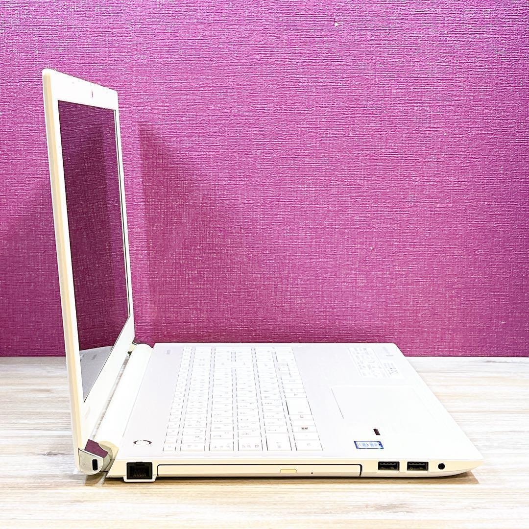 薄型ノートパソコン✨7世代Corei3✨Win11✨ブルーレイ✨カメラ付✨大