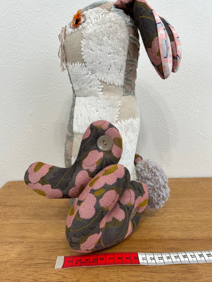 ミナペルホネン × ナタリーレテ　Animal dolls ウサギ POMPON