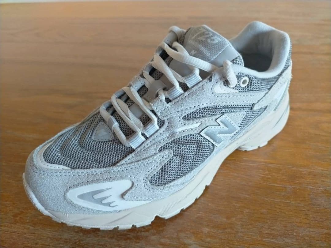 ニューバランス　ML725AA　グレー　23.5cm