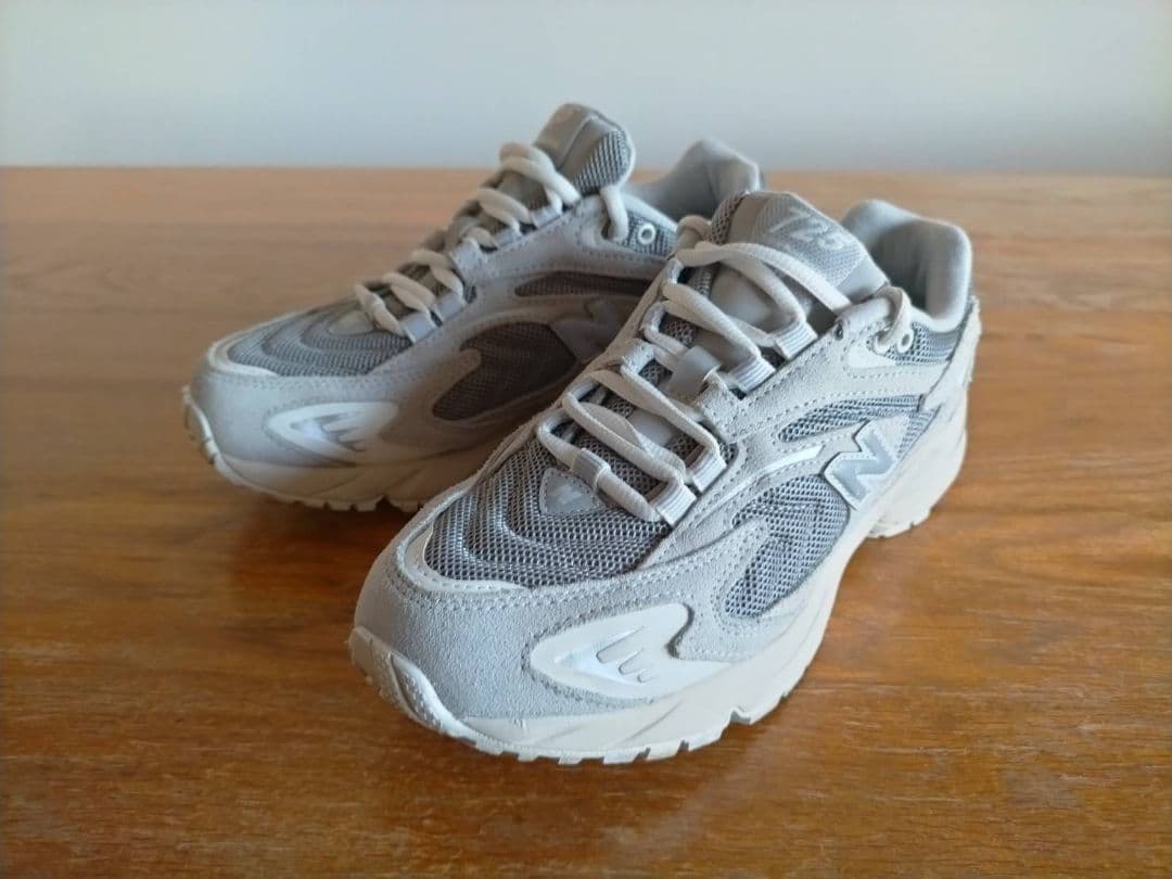 ニューバランス　ML725AA　グレー　23.5cm