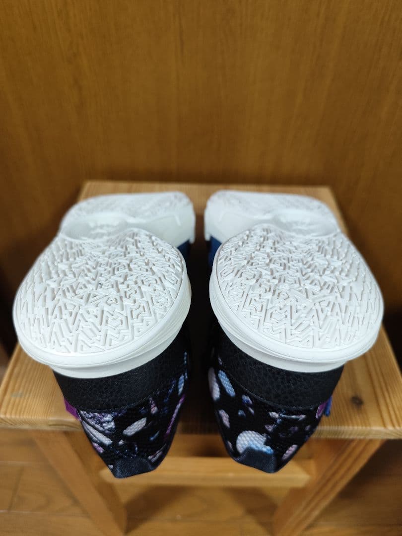 Nike Kyrie Low5　ナイキ　カイリーロー5　27.0cm