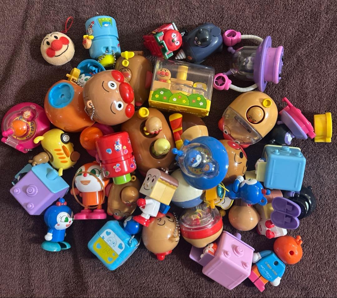 アンパンマン　ガチャガチャ　食玩　おもちゃ　詰め合わせ３０個以上ジャムおじさん