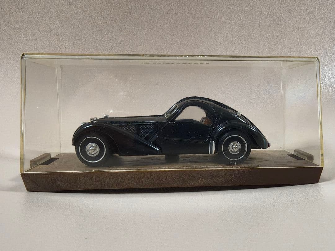 レア!!】ブガッティ 57 S クーペ ブルム 1/43 ブラック 1934 - メルカリ