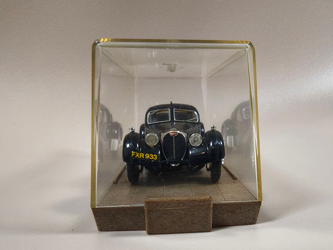 レア!!】ブガッティ 57 S クーペ ブルム 1/43 ブラック 1934 - メルカリ