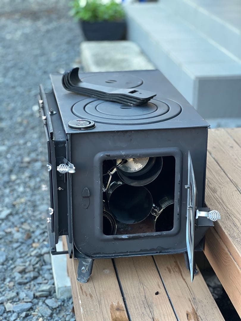 手渡し】ロマンチカル薪ストーブ煙突横出し ピザ釜つき