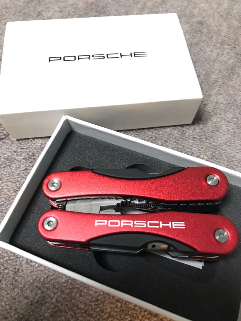 【kawa様】ポルシェ グッズ オフィシャルアイテムショップ | PORSCHE EXPERIENCE CENTER TOKYO