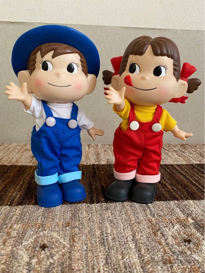 ペコちゃん•ポコちゃん人形セット(非売品) - メルカリ