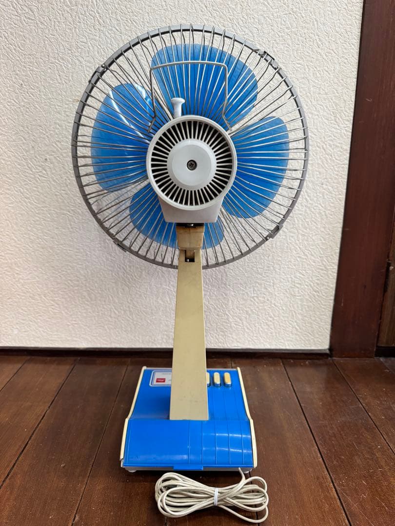 動作確認済み 当時物 TOSHIBA 東芝 扇風機 D-30PC ブルー - メルカリ