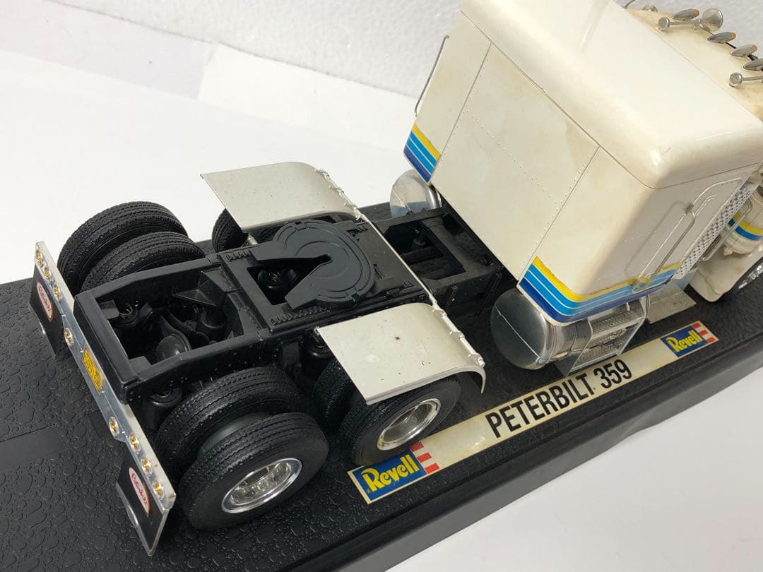 Revell PETERBILT 359 1/24 トラック トレーラーヘッド - メルカリ