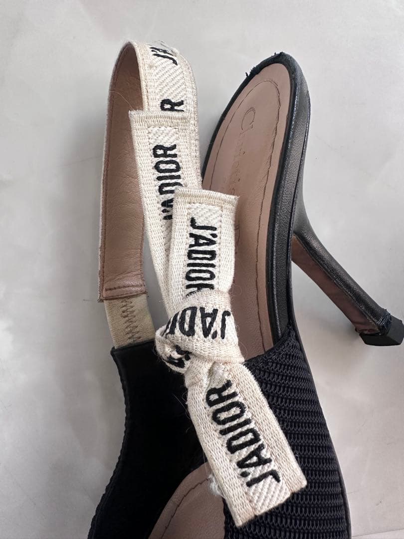 Dior ブラック ポインテッドトゥパンプス J'ADIOR - メルカリ