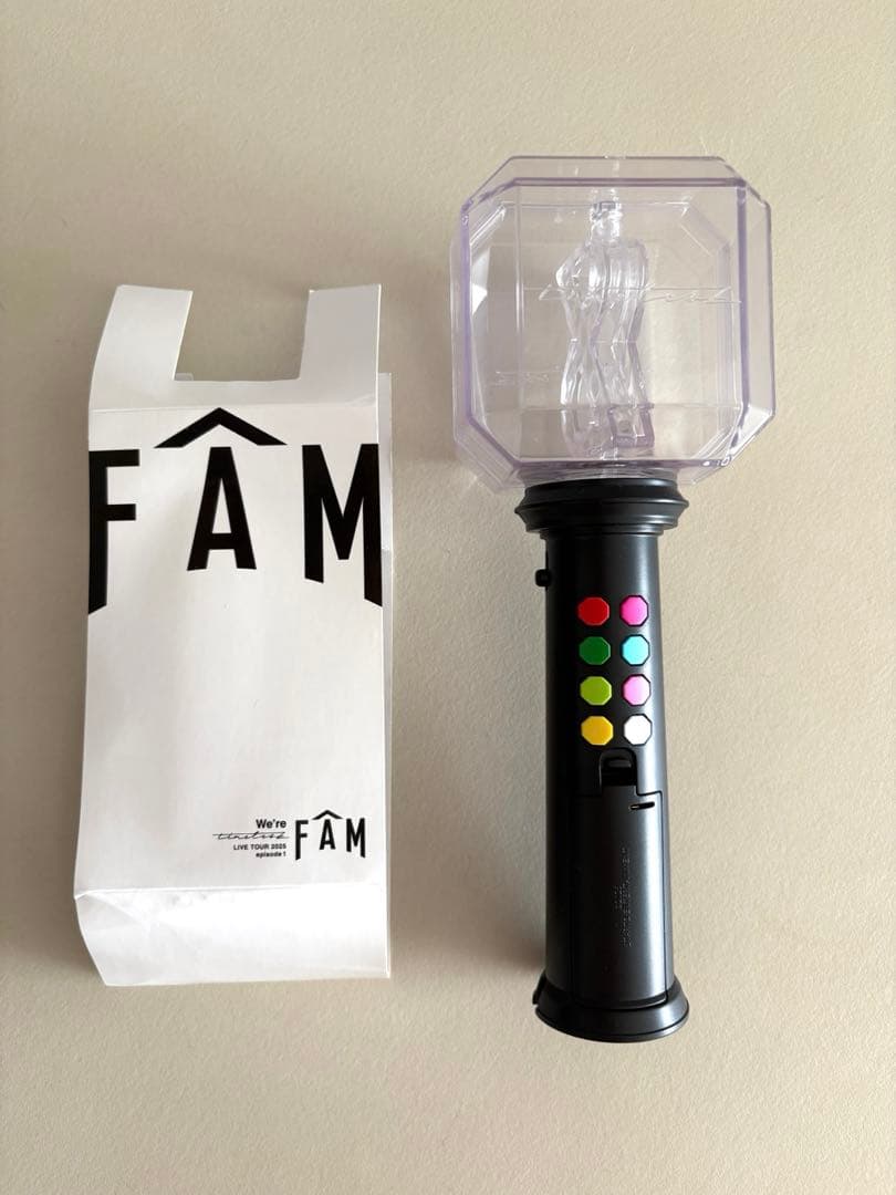 本日18時までに発送】 timelesz ペンライト - メルカリ