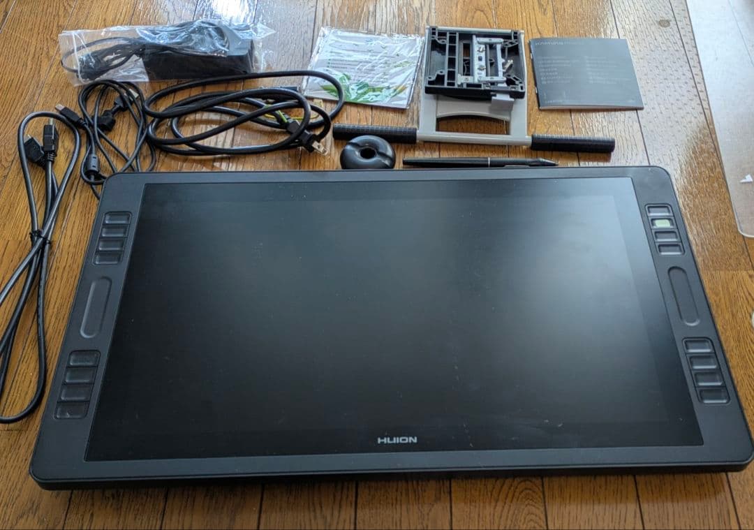 値下げ依頼可 液タブ Huion Kamvas Pro20 19.5インチ Amazon.com: 2019 Huion KAMVAS Pro 20 Drawing Tablet Display 19.5