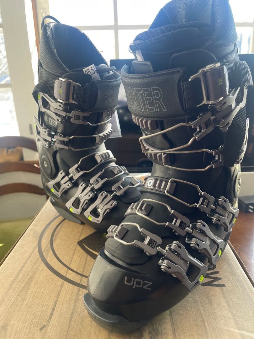 UPZ RC12 24-25 ハードブーツ アルペン 25.5cm