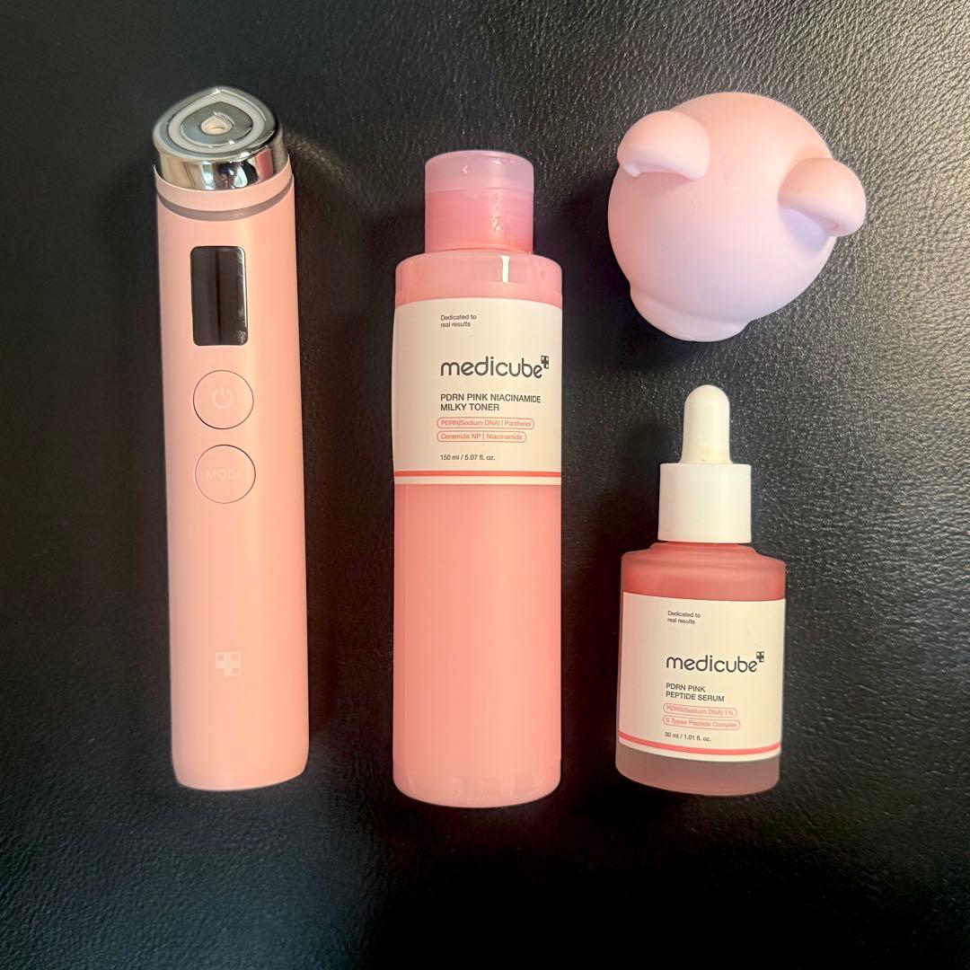 MEDICUBE AGE-R ブースタープロ ピンク - メルカリ