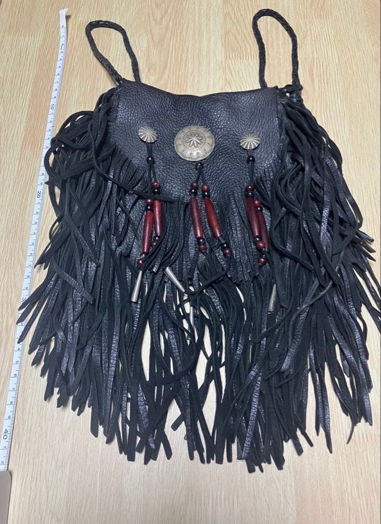 本革 メディスンバッグ ブラックレザーフリンジボディバッグ バンドメイド WHOLオリジナル スマホポーチ メディスンバッグ 本革 バイカー 鹿革