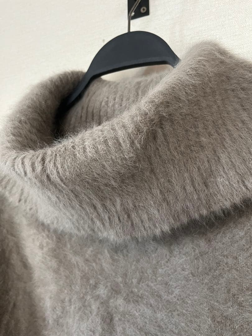 NOBLE L'AUBE BLANC FOXカシミヤオフショルニット - メルカリ