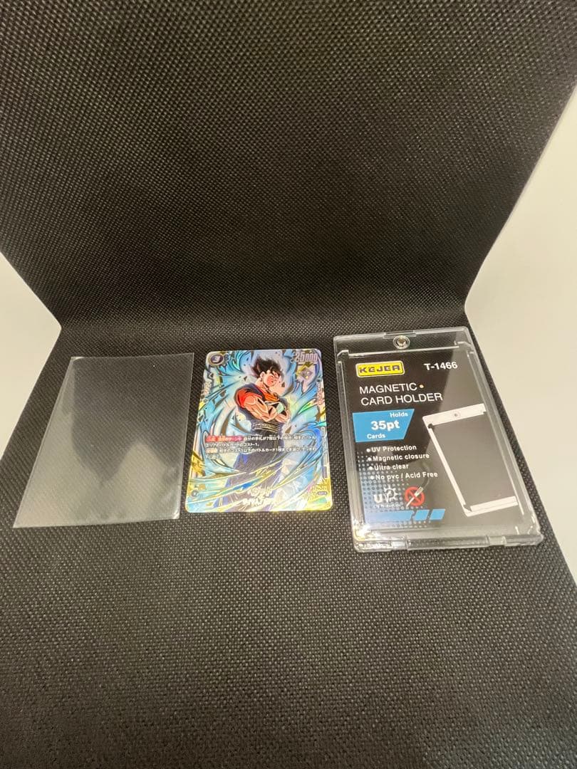 アルティメットバトル「ベジット」マグネット式カードホルダー付き⑩ アルティメットバトル 悟空 マグネット式カードホルダー付き④の通販は