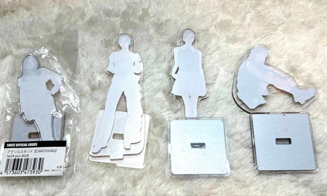 TWICE チェヨンアクリルスタンド まとめ売り - メルカリ