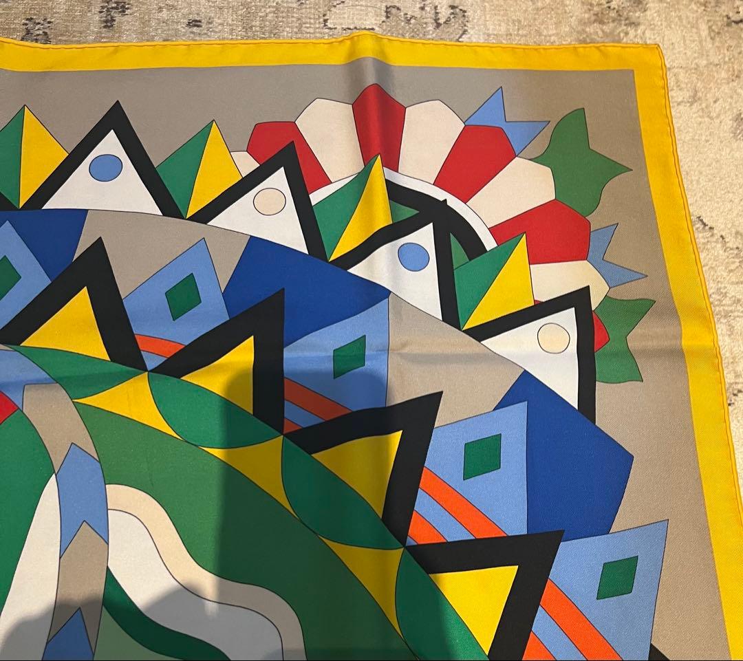 美品　エルメス スカーフ カレ90 《シュヴァル・ドゥ・フェット》