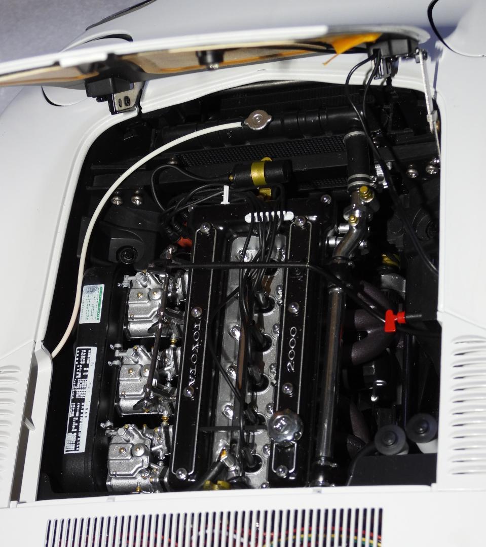 ミニカー Hachette TOYOTA 2000GT 1/8