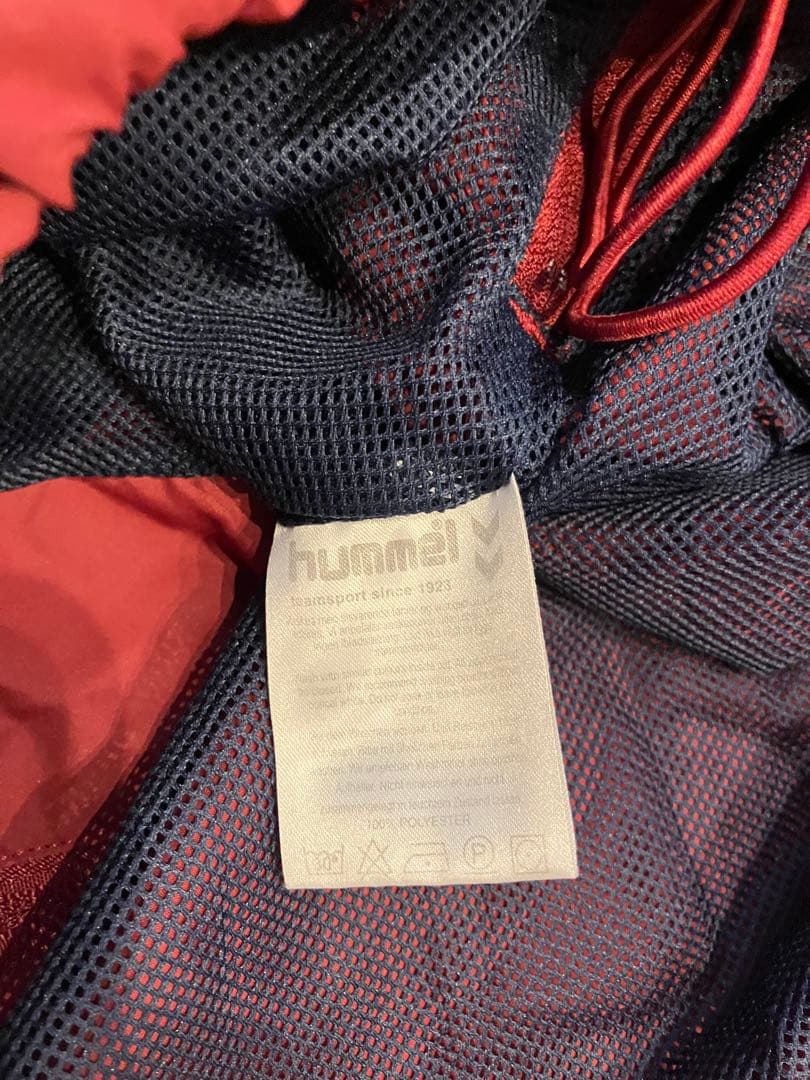 アストンヴィラ Hummel ナイロンジャケット 古着 アストンビラドリル