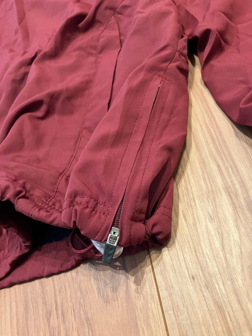 アストンヴィラ Hummel ナイロンジャケット 古着 アストンビラドリル