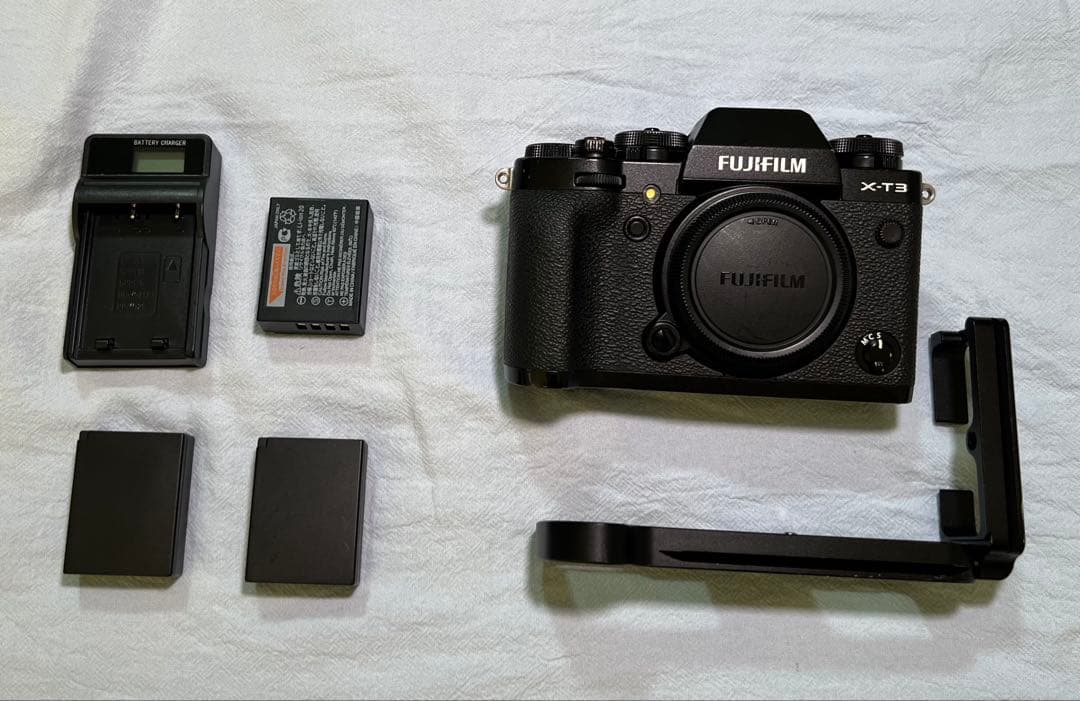 FUJIFILM X-T3 ボディ 富士フイルム FUJIFILM X-T3 ボディ シルバー 買取価格｜フジヤカメラ