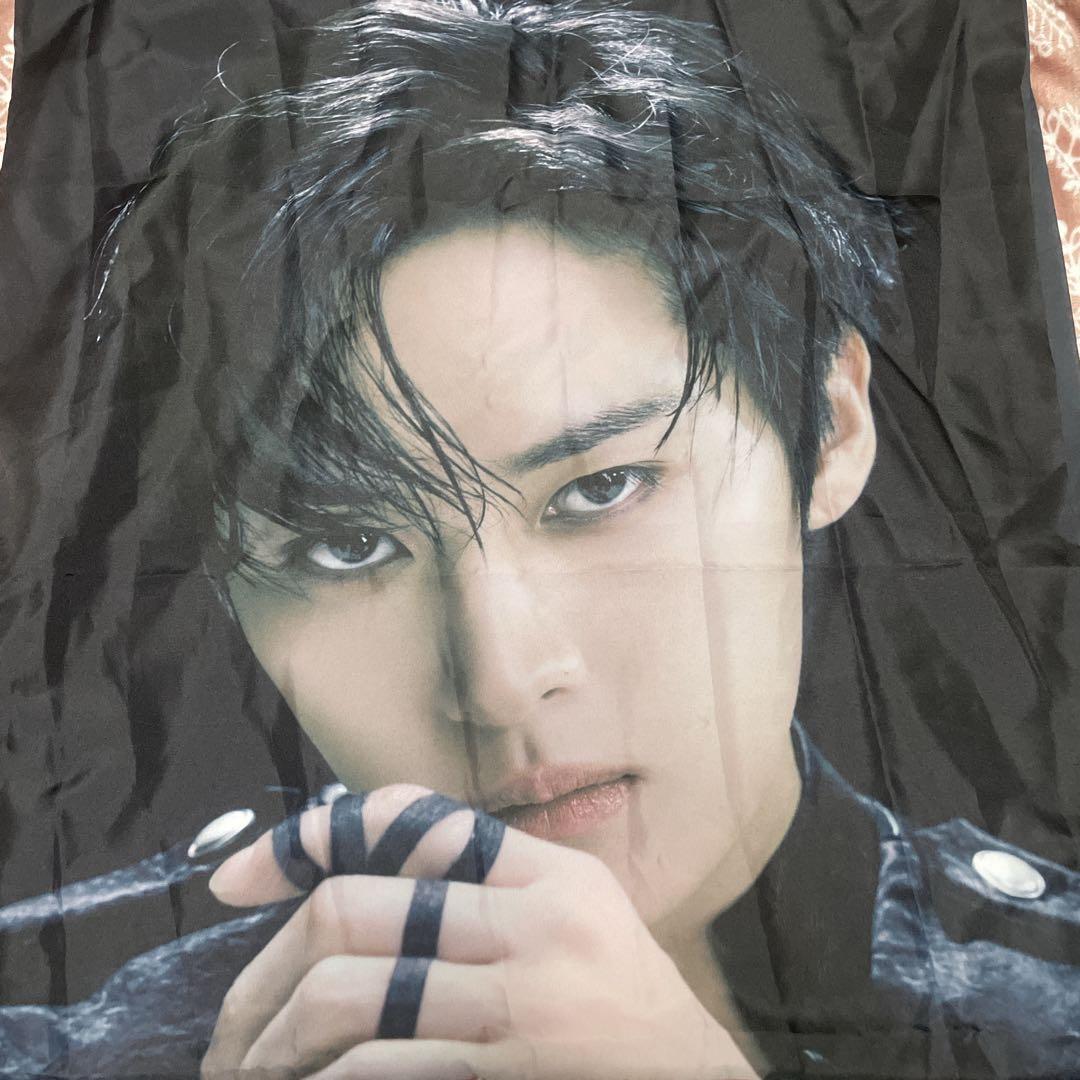 Stray Kids スキズ　GIANT 当選品　フラッグ　 サイン リノ Stray Kids スキズ FC限定盤 GIANT リノ 未開封新品 品切れ商品｜Yahoo