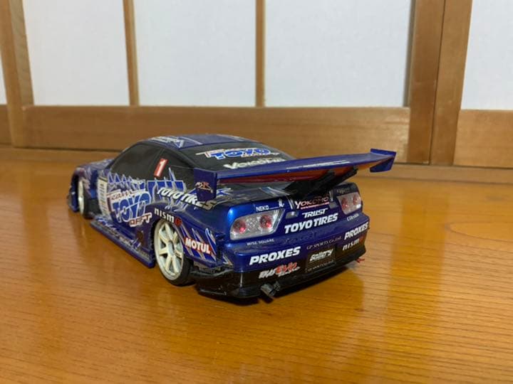 エンジンカー　メルセデスベンツ　電動ラジコン、川畑真人D1180sx