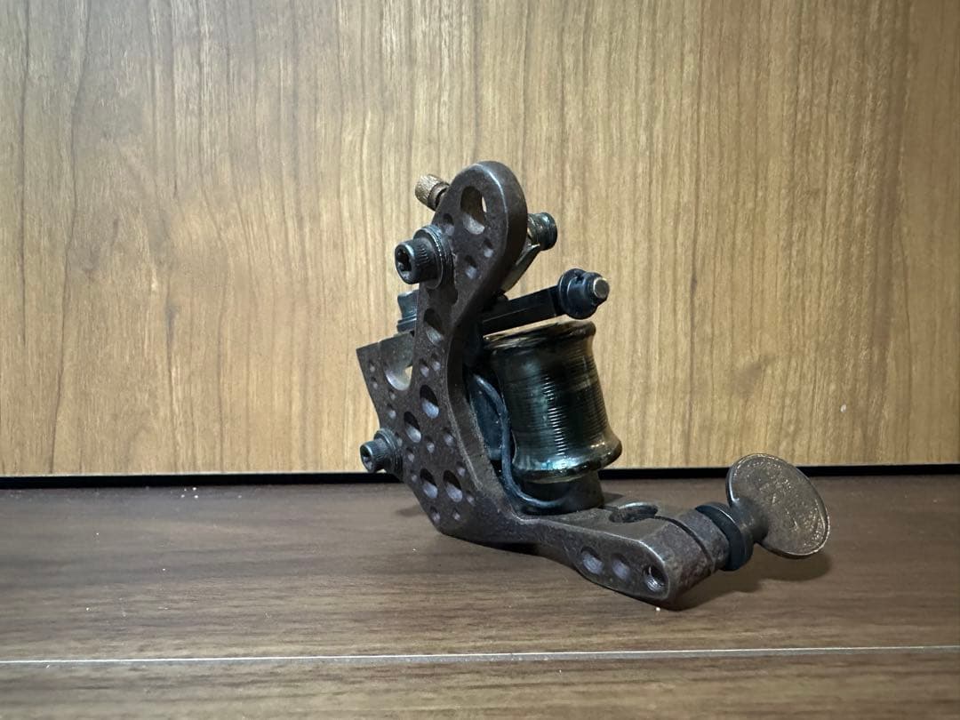 うっちゃわ/Work horse tattoo machine soba