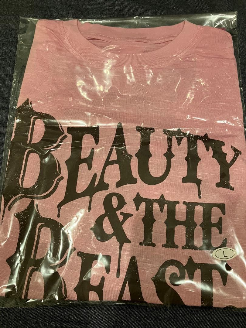 HYDE BEAUTY & THE BEAST Tシャツ