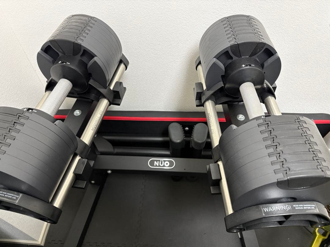 NUÖ 調整式ダンベル　32kg×2セット台座付き(1/3) 楽天市場】【NUO 正規代理店 2年保証】フレックスベル 2kg刻み 可変式