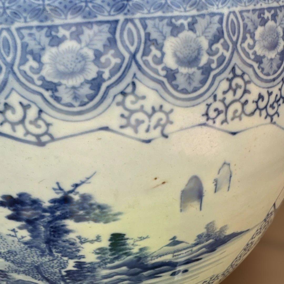 骨董 青白い山水画の火鉢 - メルカリ