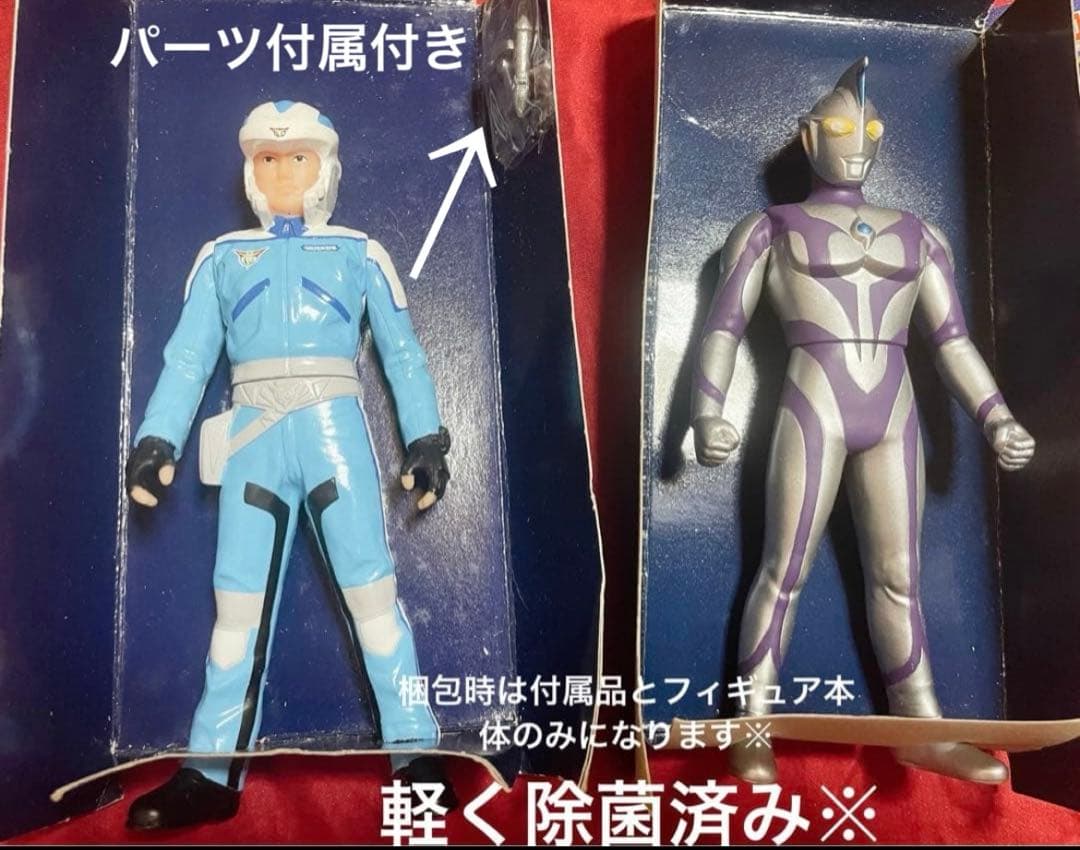 未使用】希少当時品ウルトラマンコスモスフィギュア激レアバルタン星人鉛筆削りセット