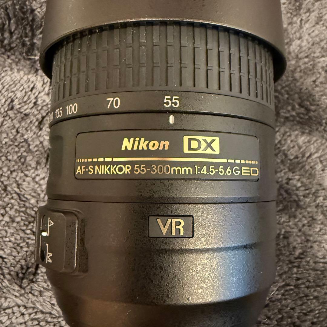レンズ(ズーム) Nikon AF-S NIKKOR 55-300mm f/4.5-5.6G ED AF-S DX NIKKOR 55-300mm f/4.5-5.6G ED VR 中古価格比較 - 価格.com