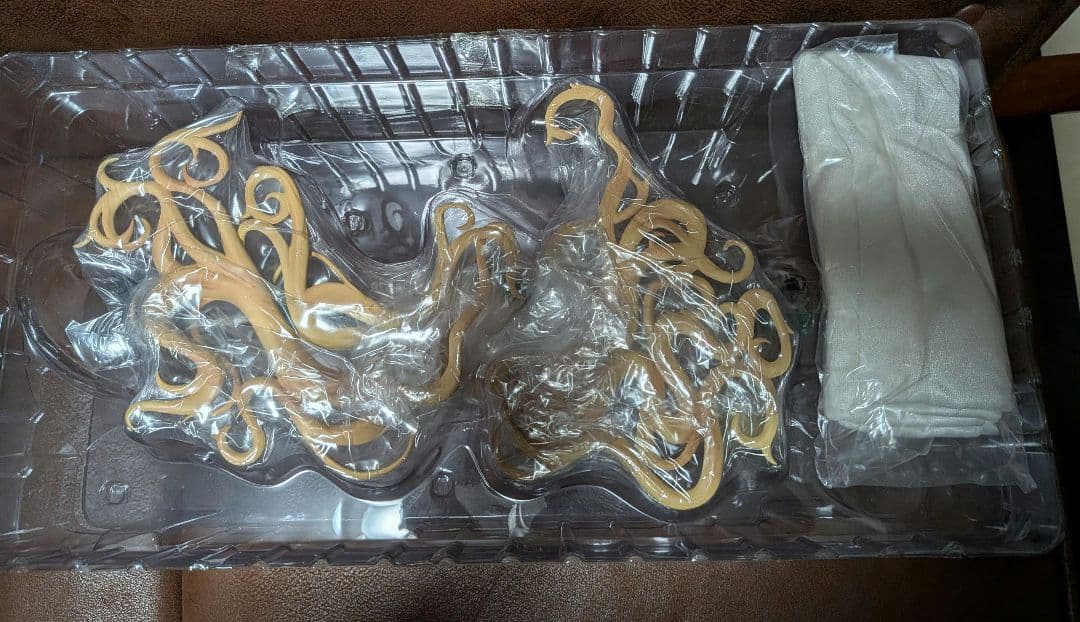 箱傷み有り　楽園追放 アンジェラ・バルザック 1/4 フィギュア　フリーイング