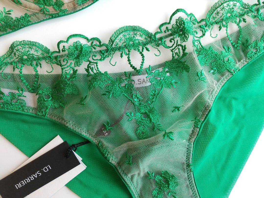 《I.D. SARRIERI》Petal Bloom　70Bセット