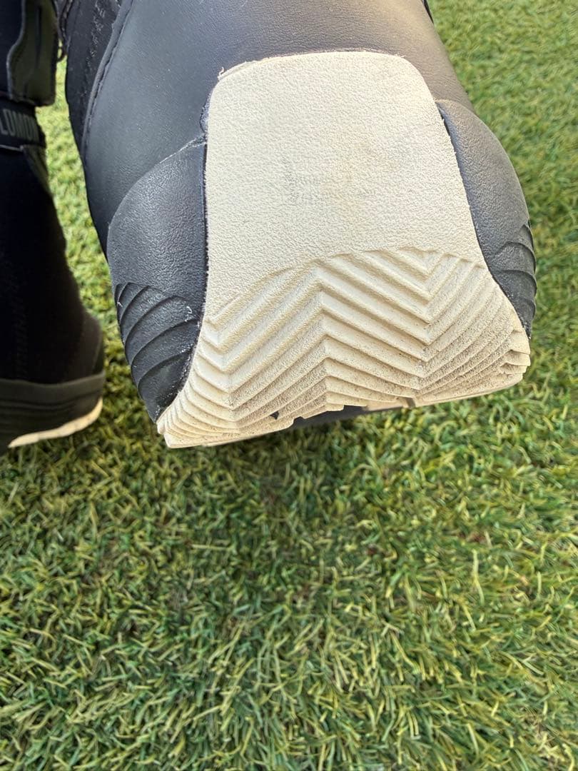 美品 SALOMON スノーボードブーツ 23.5cm