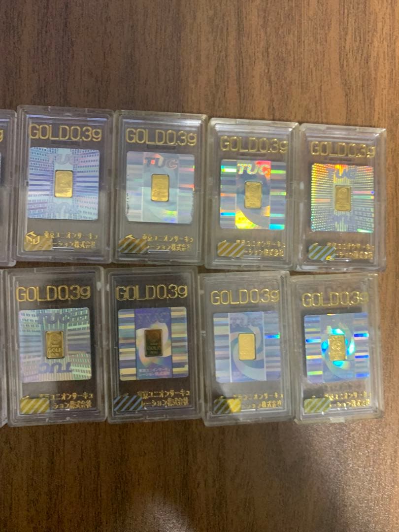 ゴールドチェーンネックレス