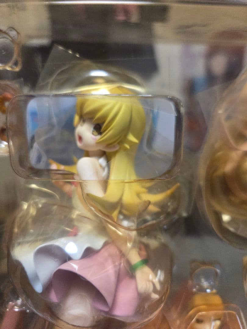 ALTER NISEMONOGATARI 忍野忍 1/8フィギュア