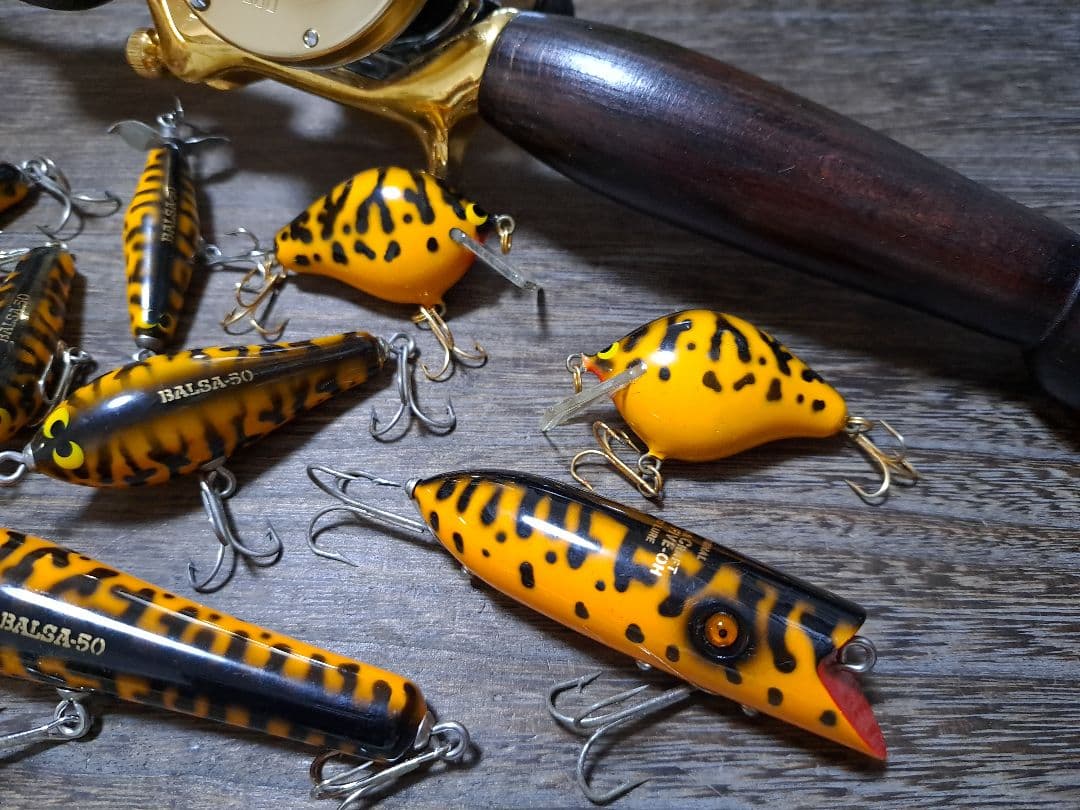 実釣未使用 美品 バルサ50 イエローコーチドッグ 9個セット - メルカリ