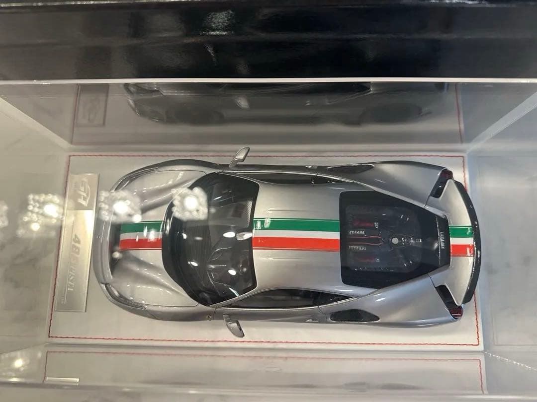 新品 GH モデル 1/18 フェラーリ 488 ピスタ PISTA ミニカー