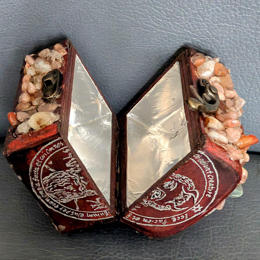 1点物】 ソロモン王の鍵 護符魔術オルゴンボックス 〜太陽の護符