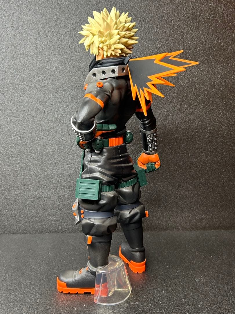 ヒロアカ　一番くじ　フィギュア　爆豪勝己