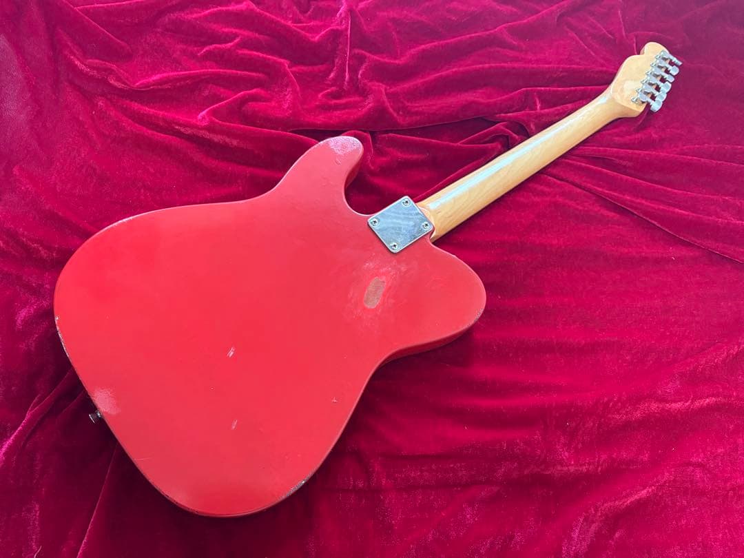 テレキャスタータイプ　マルチレイヤーカラー　ラッカーフィニッシュ　ハードレリック