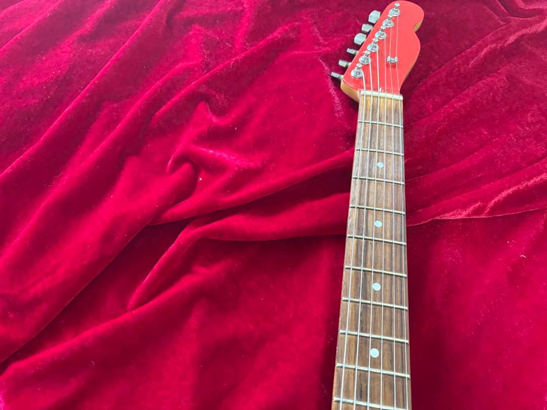 テレキャスタータイプ　マルチレイヤーカラー　ラッカーフィニッシュ　ハードレリック