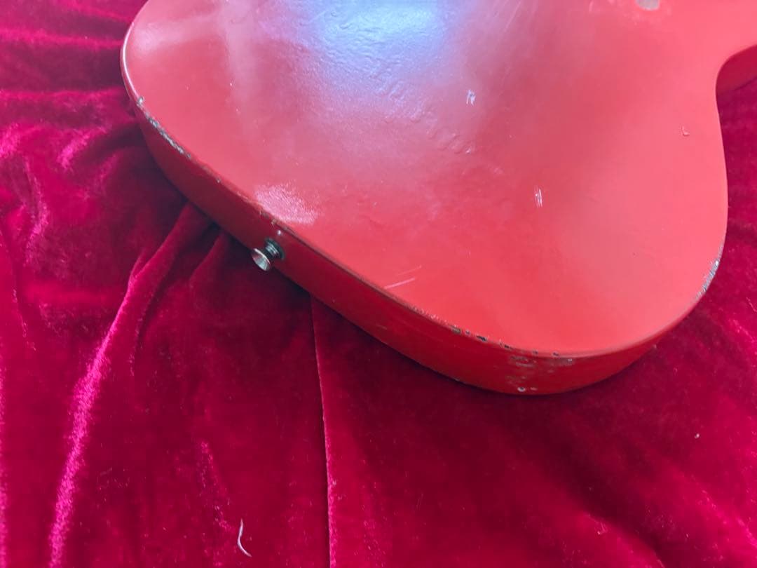 テレキャスタータイプ　マルチレイヤーカラー　ラッカーフィニッシュ　ハードレリック