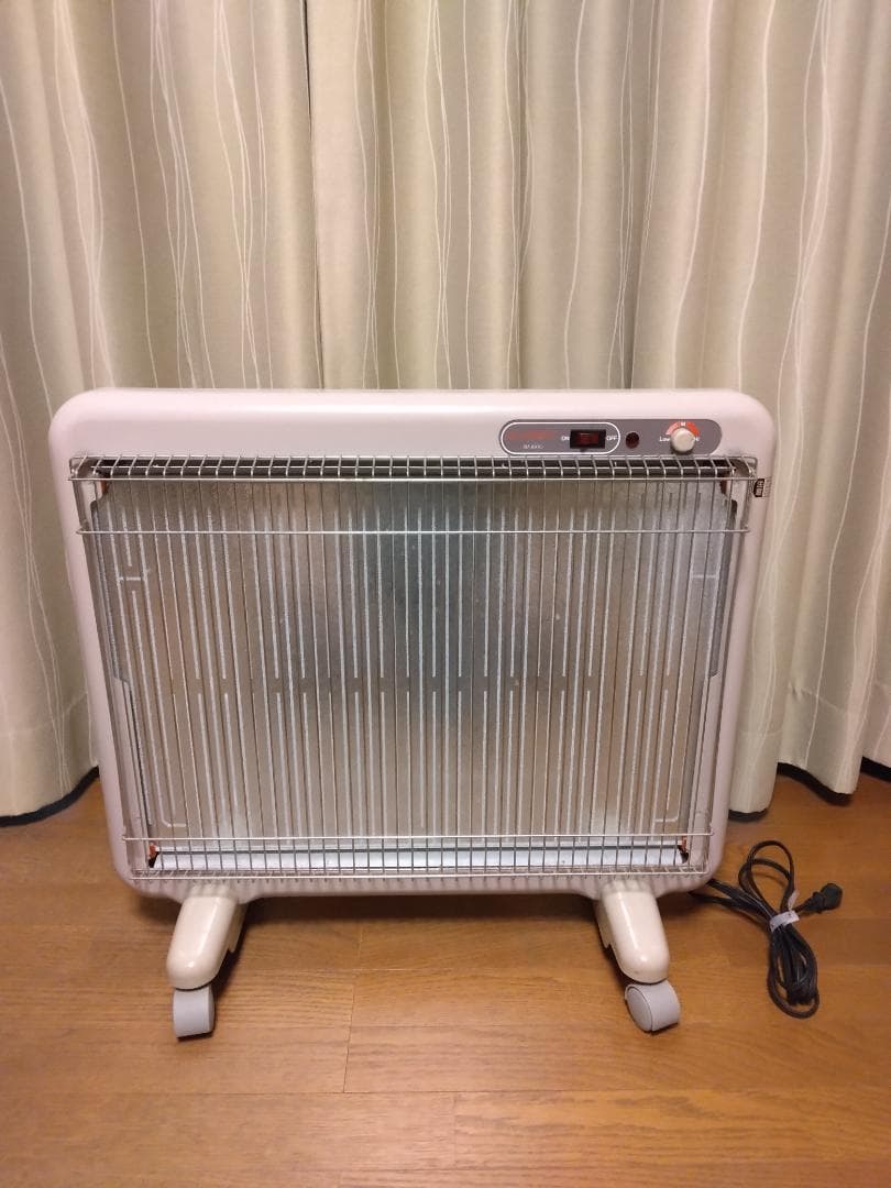 遠赤外線暖房器 グラスヒート 型式SH-1000 - メルカリ